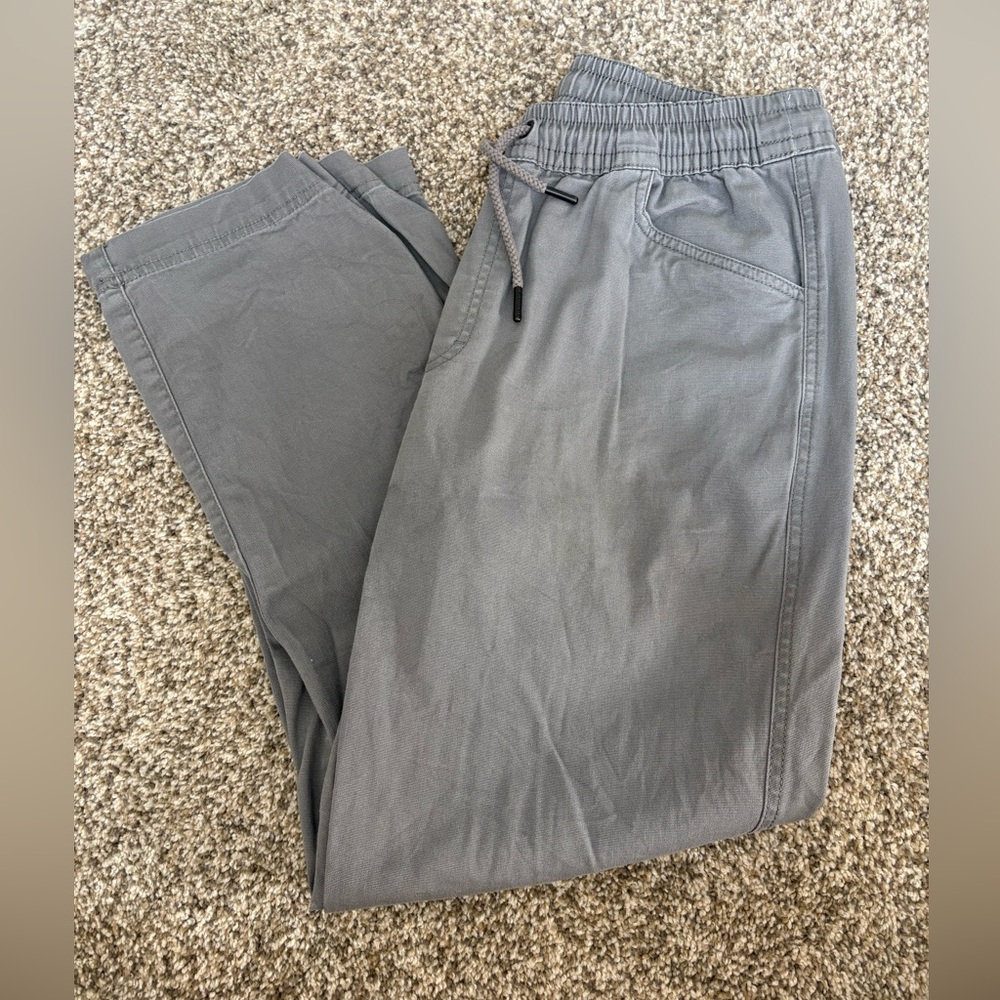 L.L. Bean Beanflex Gray Drawstring Joggers Men’s 30”